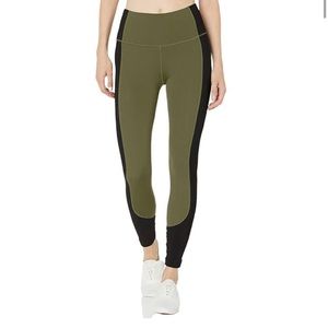 RVCA Andromeda Rib Athlectic Legging Women's Sz M
